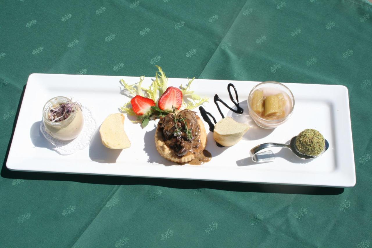 Landhotel Erhardt 바트월터스도 외부 사진